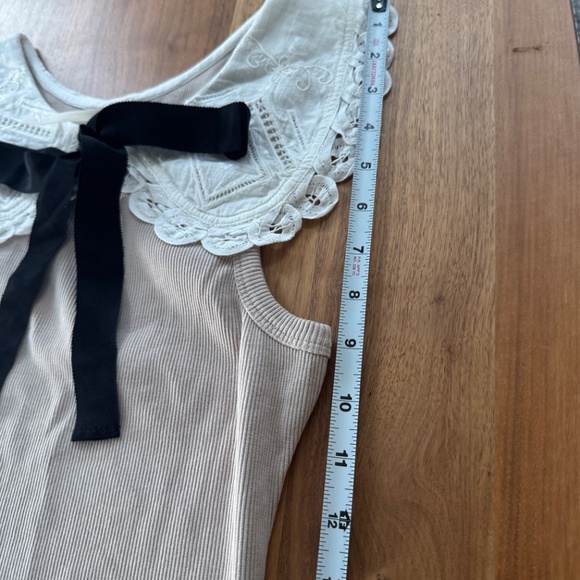 Anthropologie Beige Tank Top with White Lace Collar - Picture 9 of 12